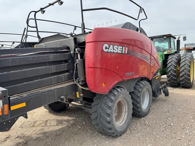 Image of Case IH LB434 equipment image 4