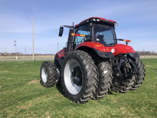 Image of Case IH Magnum 280 equipment image 4