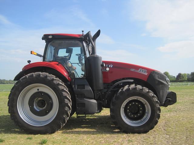 Image of Case IH Magnum 310 equipment image 4