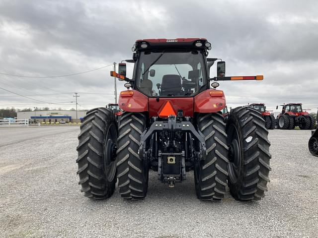 Image of Case IH Magnum 180 equipment image 3