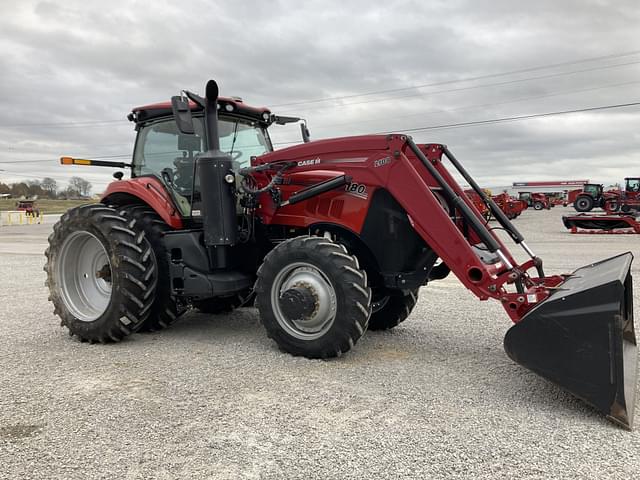 Image of Case IH Magnum 180 equipment image 1