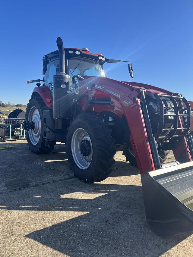 Image of Case IH Magnum 180 equipment image 4