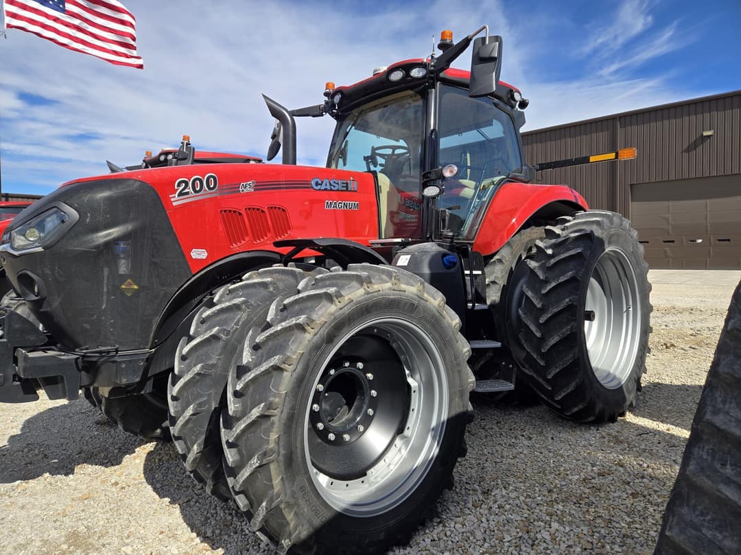 Image of Case IH Magnum 200 Primary image