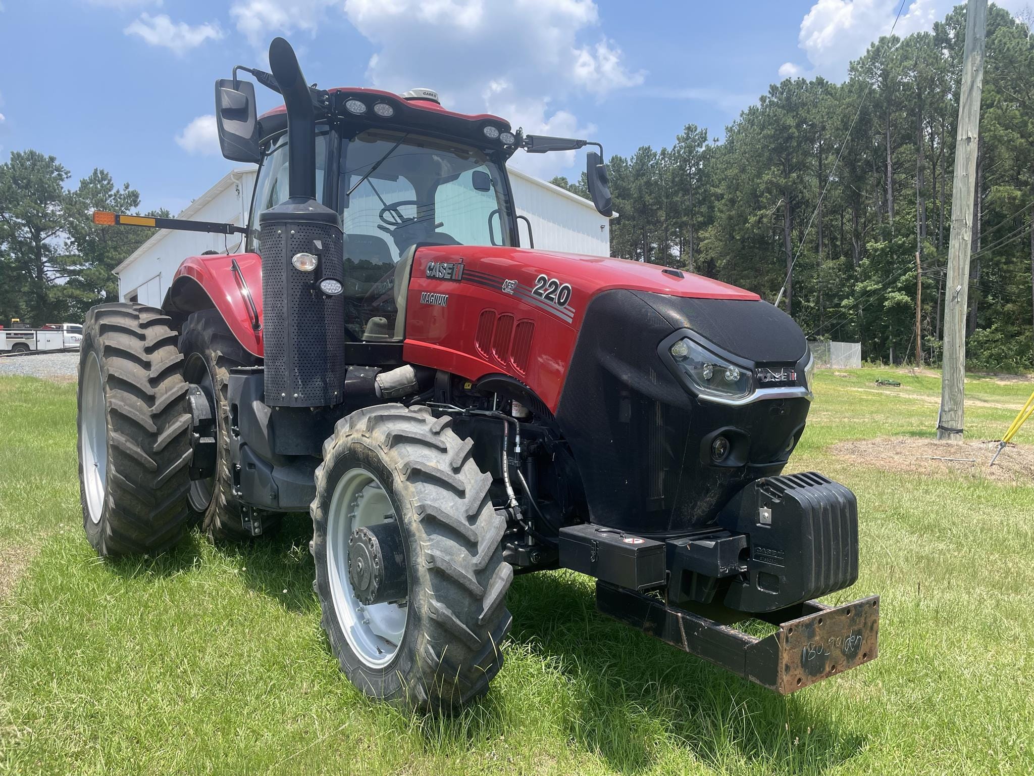2023 Case IH Magnum 220 Equipment Image0