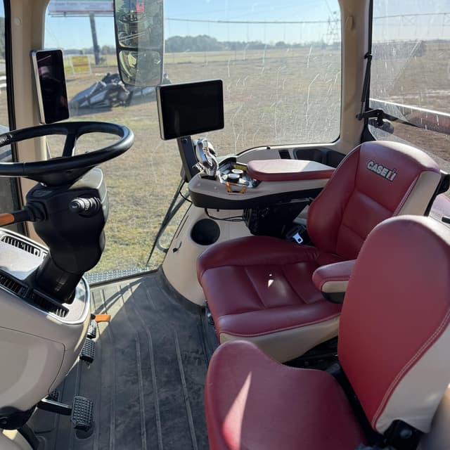 Image of Case IH Magnum 240 equipment image 1