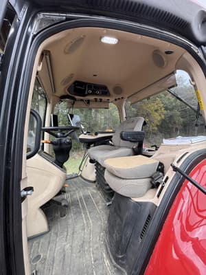 2023 Case IH Magnum 250 Image