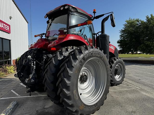 Image of Case IH Magnum 250 equipment image 3