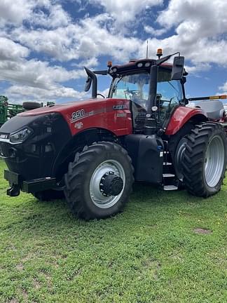 Image of Case IH Magnum 250 equipment image 1