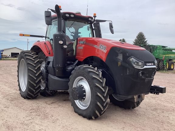 2023 Case IH Magnum 250 Equipment Image0