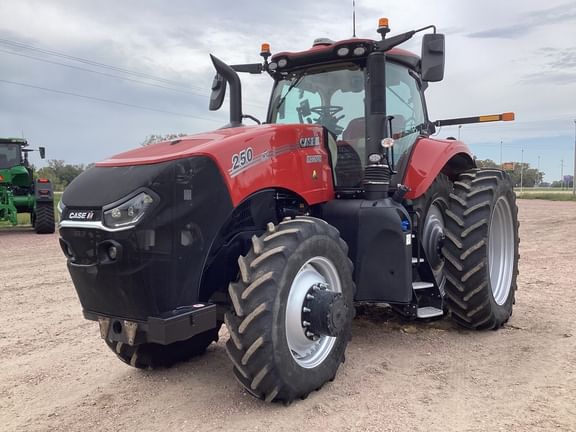 2023 Case IH Magnum 250 Equipment Image0