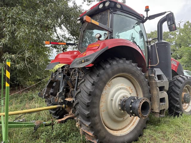 Image of Case IH Magnum 250 equipment image 2