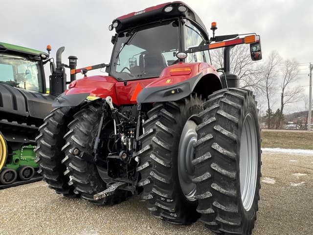 Image of Case IH Magnum 250 equipment image 3