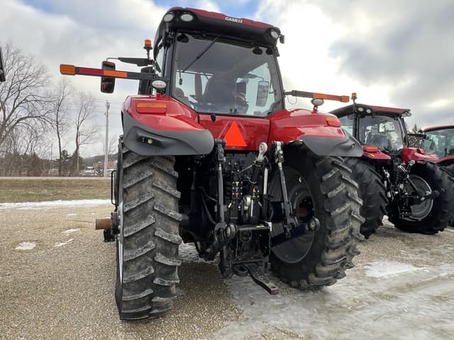 Image of Case IH Magnum 250 equipment image 4