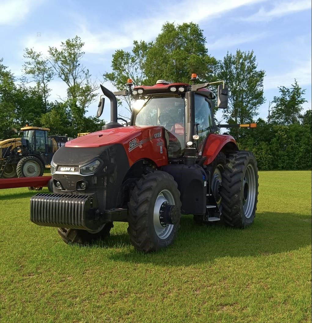 Image of Case IH Magnum 250 Primary image