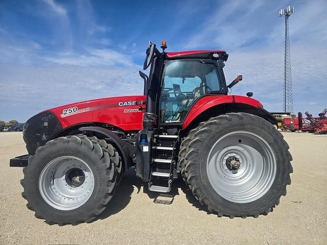 Image of Case IH Magnum 250 Primary Image