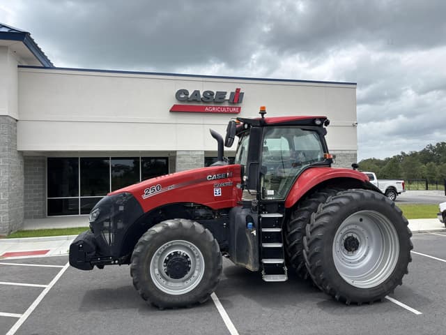 Image of Case IH Magnum 250 equipment image 1