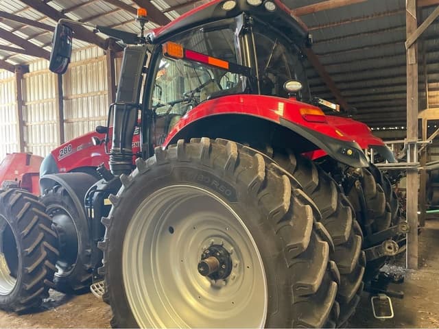 Image of Case IH Magnum 280 equipment image 4