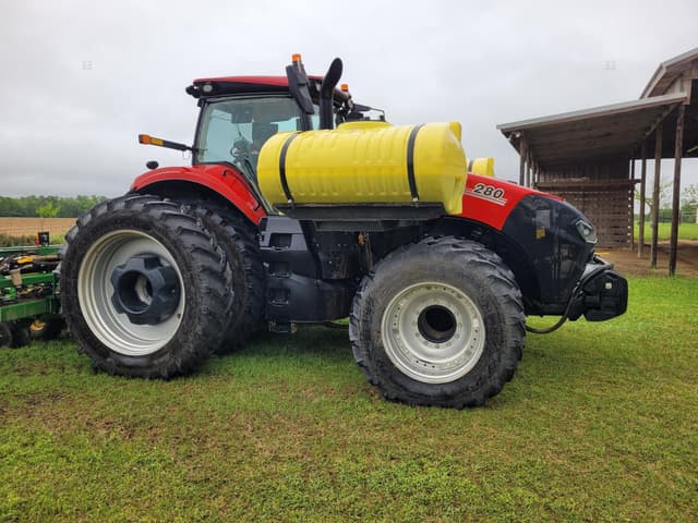 Image of Case IH Magnum 280 equipment image 2