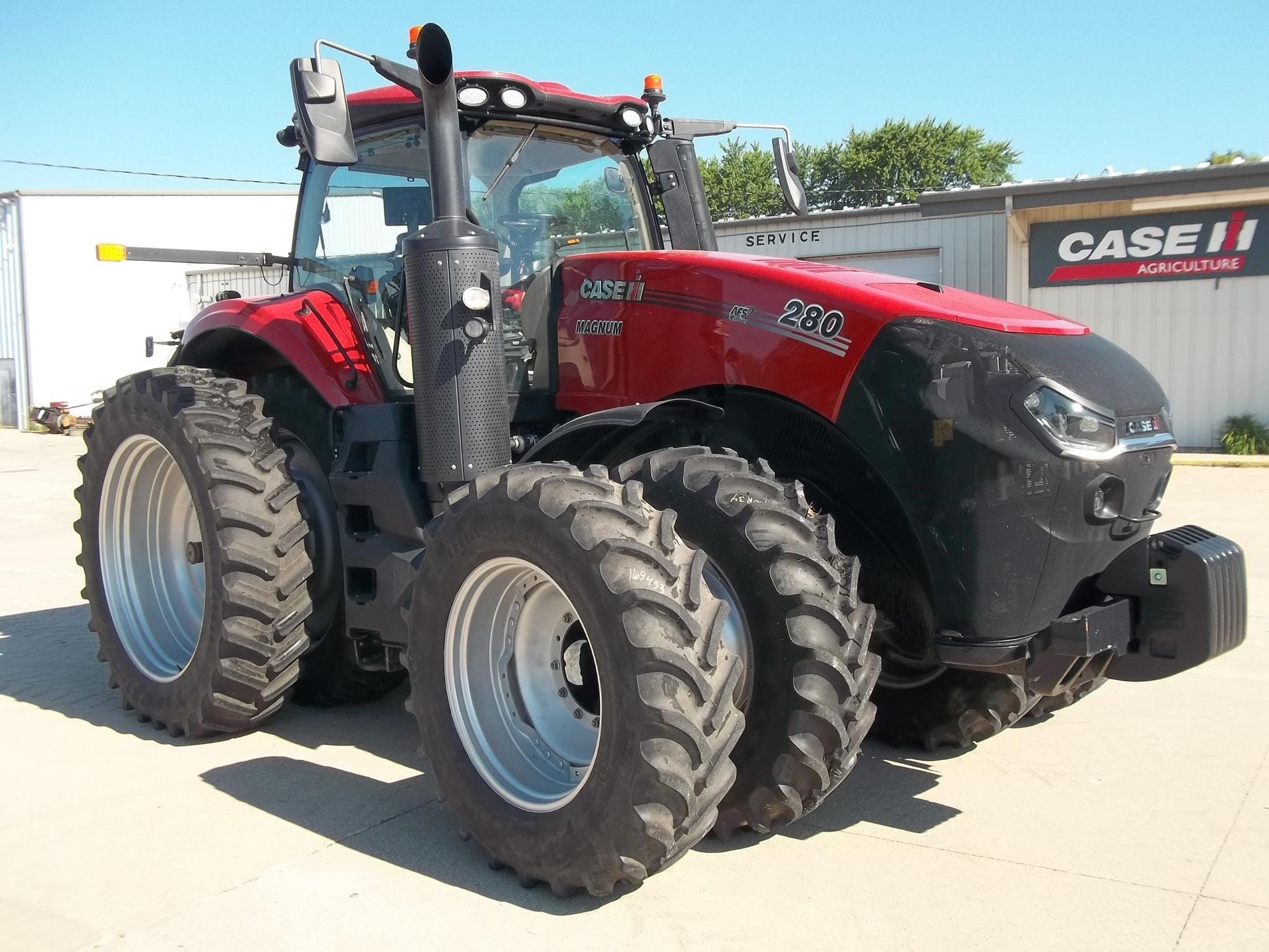 2023 Case IH Magnum 280 Equipment Image0