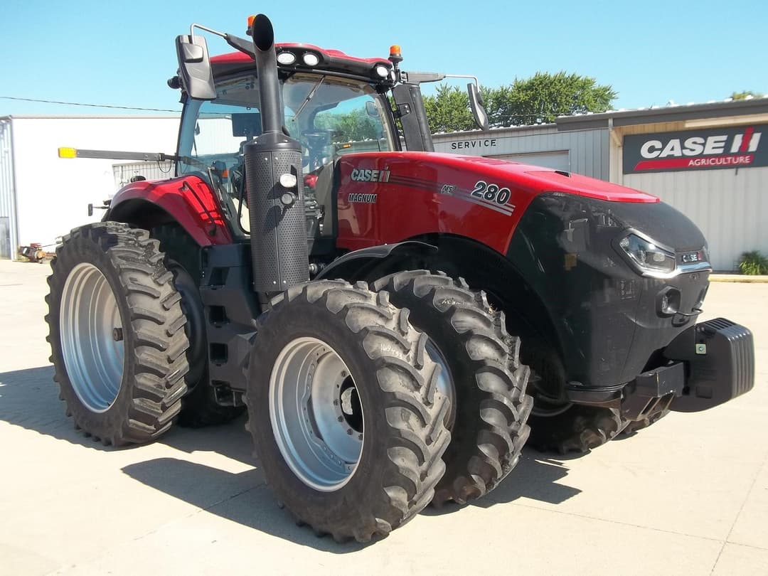 Image of Case IH Magnum 280 Primary image