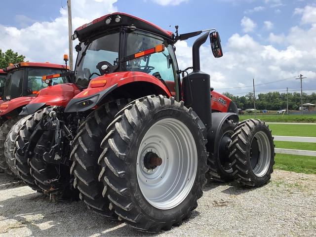 Image of Case IH Magnum 280 equipment image 2