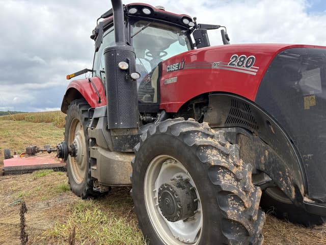 Image of Case IH Magnum 280 equipment image 2