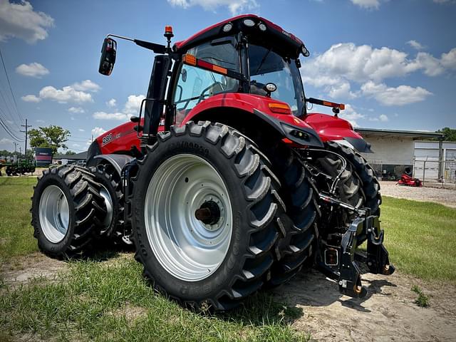 Image of Case IH Magnum 280 equipment image 2