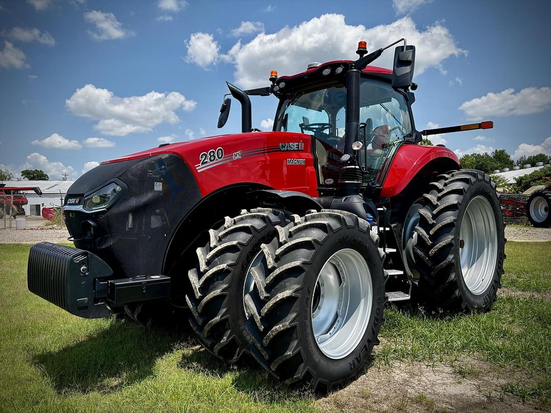 Image of Case IH Magnum 280 Primary image