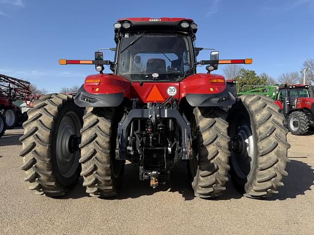 Image of Case IH Magnum 280 equipment image 4