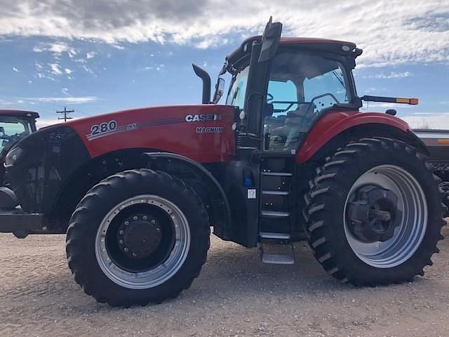 Image of Case IH Magnum 280 Primary image