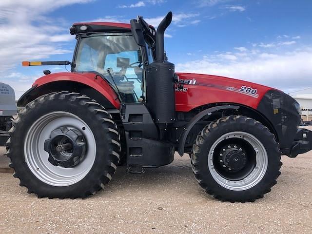 Image of Case IH Magnum 280 equipment image 3