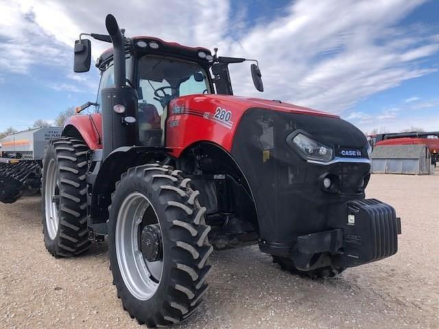 Image of Case IH Magnum 280 equipment image 4