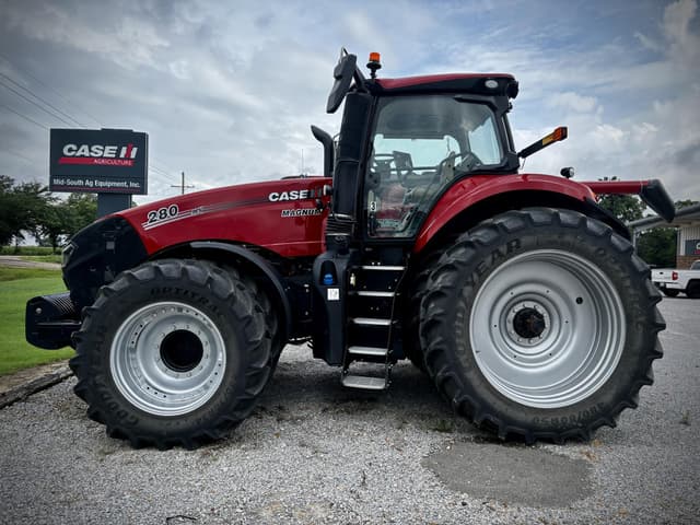 Image of Case IH Magnum 280 equipment image 1