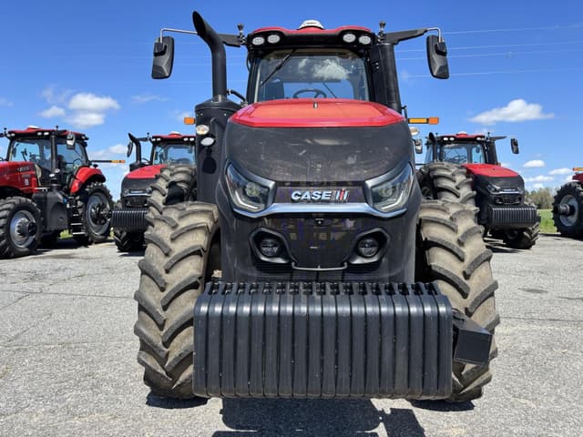 Image of Case IH Magnum 310 equipment image 2