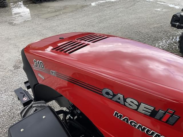 Image of Case IH Magnum 310 equipment image 4