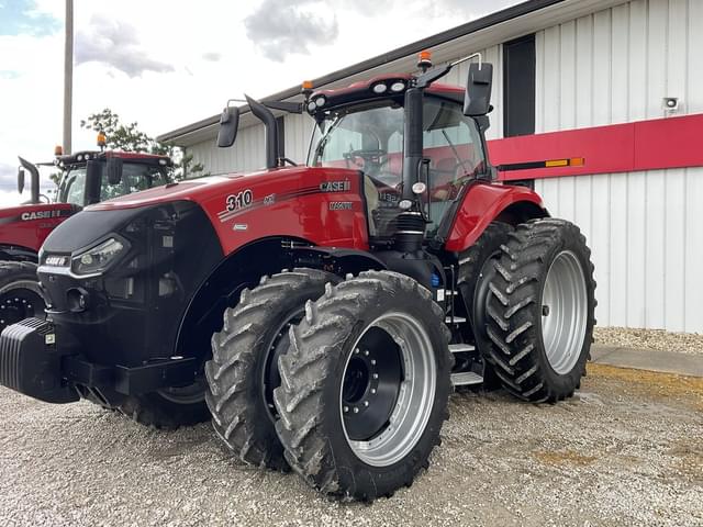 Image of Case IH Magnum 310 equipment image 2