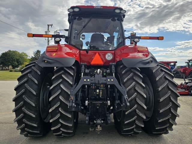 Image of Case IH Magnum 310 equipment image 3
