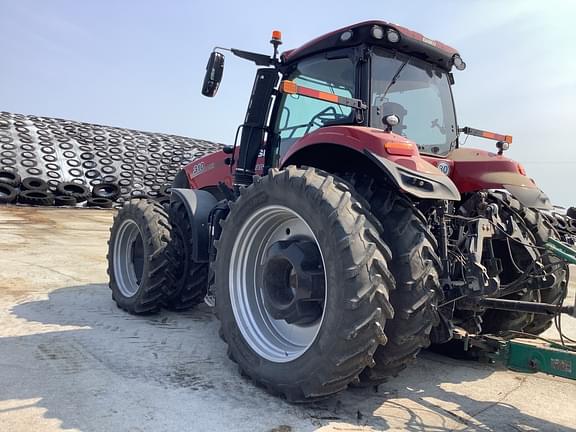 Image of Case IH Magnum 310 equipment image 4