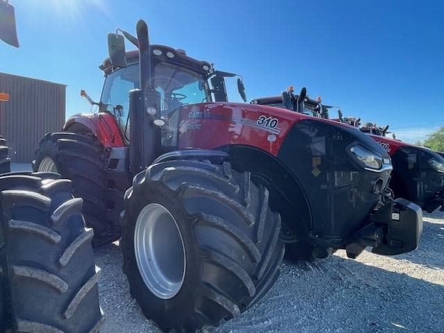 Image of Case IH Magnum 310 equipment image 3