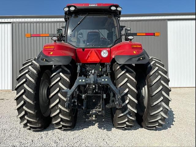 Image of Case IH Magnum 340 equipment image 3