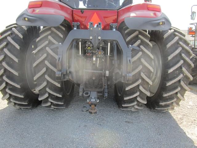 Image of Case IH Magnum 310 equipment image 3