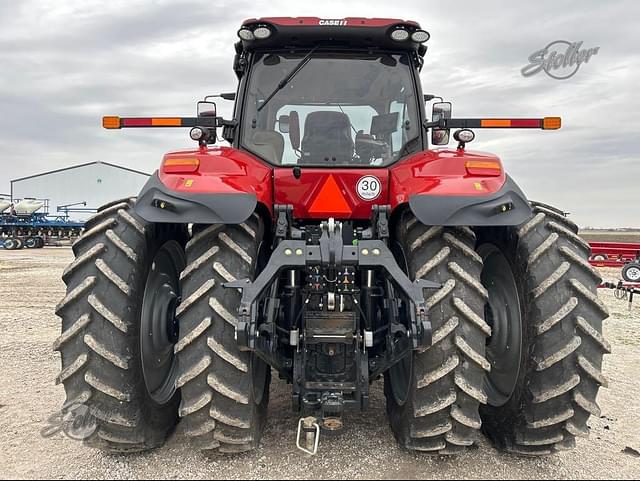 Image of Case IH Magnum 310 equipment image 3
