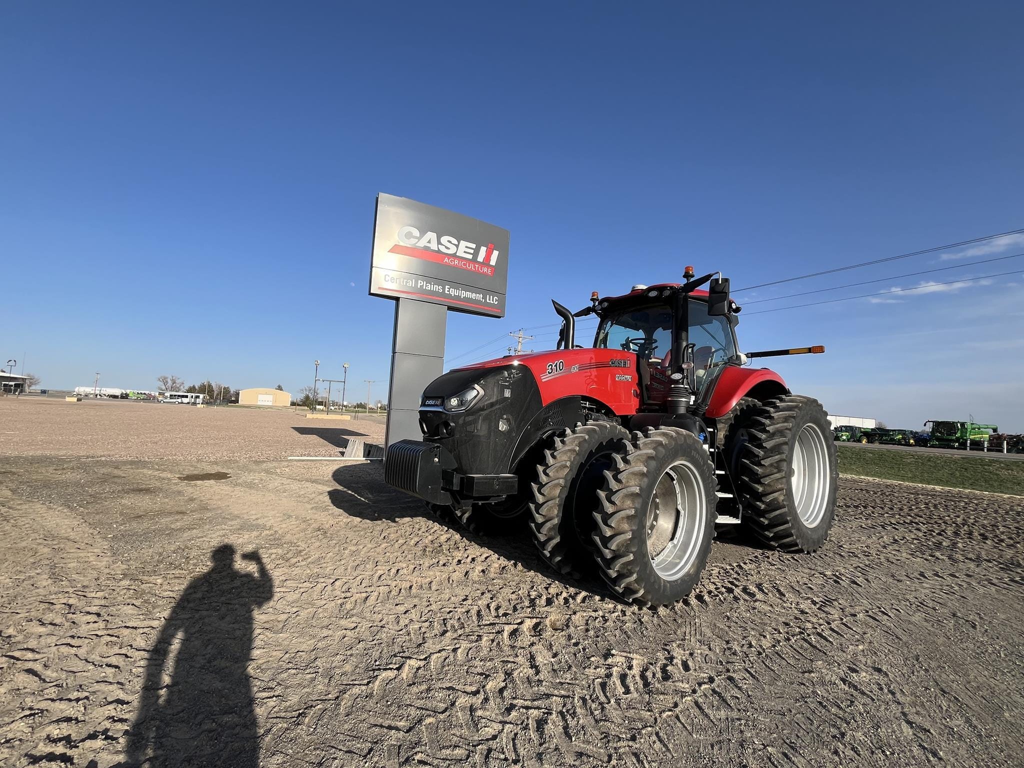 2023 Case IH Magnum 310 Equipment Image0