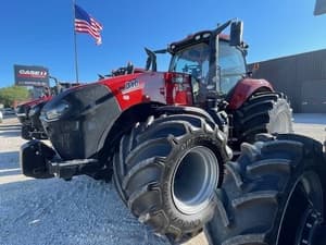2023 Case IH Magnum 310 Image