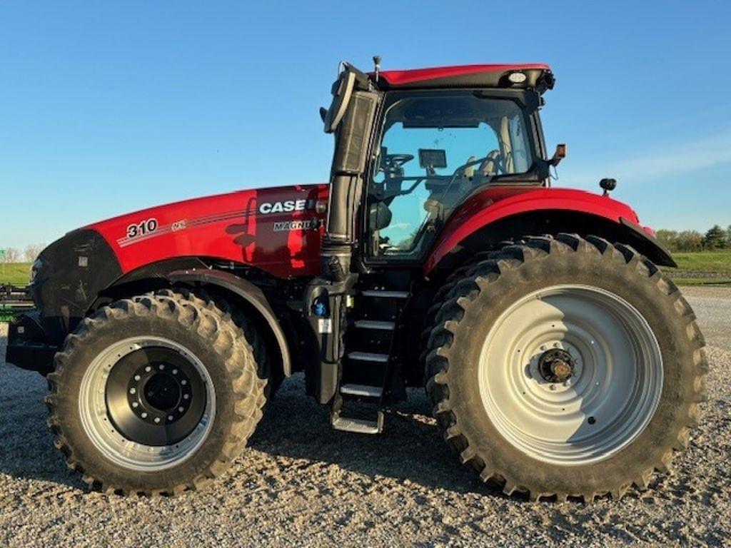 Image of Case IH Magnum 310 Primary image