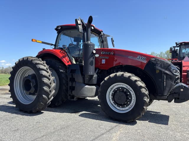 Image of Case IH Magnum 310 equipment image 3
