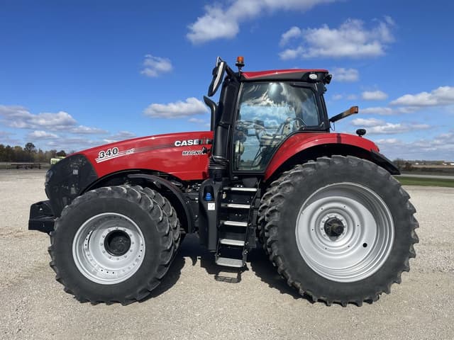 Image of Case IH Magnum 340 equipment image 1