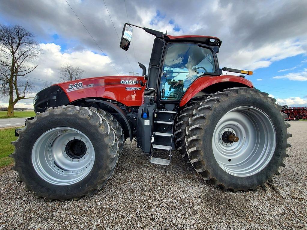 Image of Case IH Magnum 340 Primary image