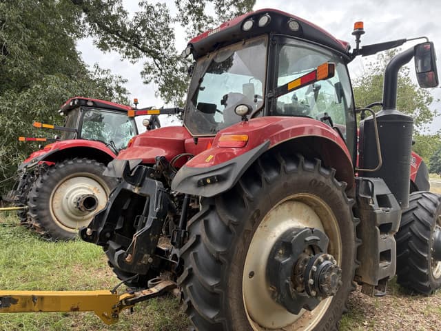 Image of Case IH Magnum 340 equipment image 1