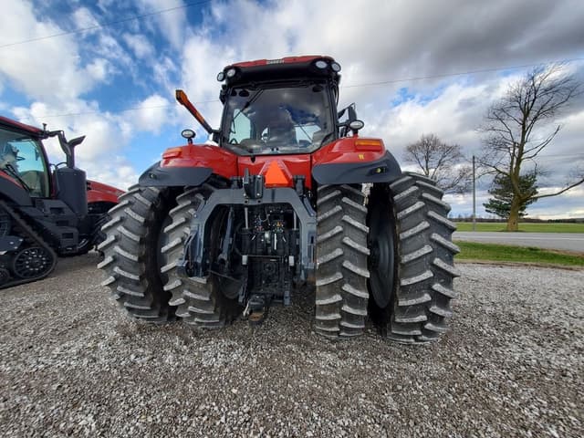 Image of Case IH Magnum 340 equipment image 4